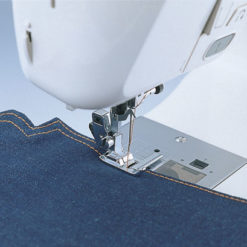 SA160 Stitch Guide Foot